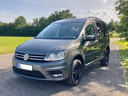 Grau Gebraucht 2016 VW Caddy Comfortline Van / Kleinbus | 18.000 € (Fairer Preis)