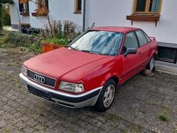 Rot Gebraucht 1992 Audi 80 Limousine | 800 €