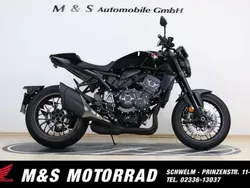Andere Gebraucht 2023 Honda e Kleinwagen | 12.490 €