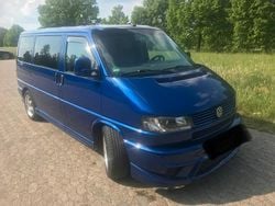 Blau Gebraucht 2004 VW Multivan Van / Kleinbus | 14.000 €
