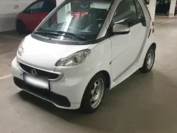 Weiß Gebraucht 2013 Smart ForTwo Coupé Passion Coupé | 5.750 € (Fairer Preis)