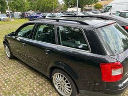 Schwarz Gebraucht 2003 Audi A4 Kombi | 2.100 € (Fairer Preis)