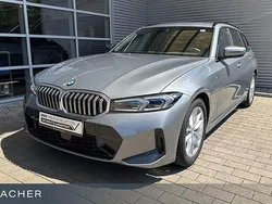 Grau Gebraucht 2023 BMW 320 M Sport Limousine | 42.949 € (Etwas zu teuer)