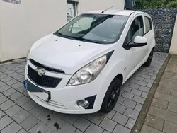 Weiß Gebraucht 2010 Chevrolet Spark Kleinwagen | 1.100 € (Fairer Preis)