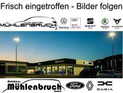 Grau Gebraucht 2017 Dacia Dokker Celebration Van / Kleinbus | 11.797 € (Fairer Preis)