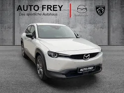 Weiss Gebraucht 2021 Mazda MX30 Ad'Vantage SUV | 16.390 € (Guter Preis)