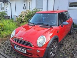 Rot Gebraucht 2005 Mini ONE Kleinwagen | 1.200 € (Superpreis)