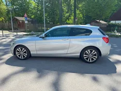 Silber Gebraucht 2018 BMW 120 Advantage Kleinwagen | 17.900 € (Guter Preis)