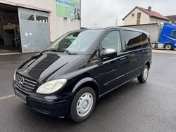 Schwarz Gebraucht 2010 Mercedes Viano Van / Kleinbus | 9.500 € (Guter Preis)