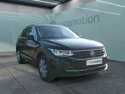 Schwarz Gebraucht 2024 VW Tiguan Move SUV | 32.640 € (Guter Preis)