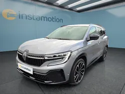 Grau Gebraucht 2023 Renault Espace Van / Kleinbus | 35.449 € (Guter Preis)
