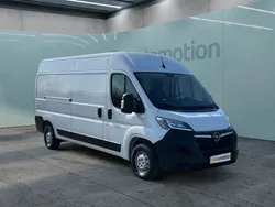 Weiß Gebraucht 2023 Opel Movano Edition Van | 26.770 € (Fairer Preis)