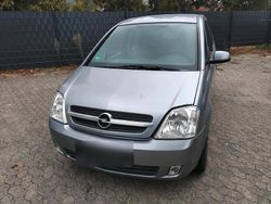 Gebraucht 2005 Opel Meriva Van / Kleinbus | 1.250 €