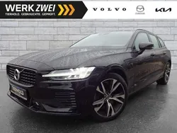 Black solid "stone" / solid Gebraucht 2021 Volvo V60 R-Design Kombi | 31.490 € (Fairer Preis)