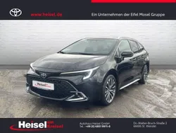 Schwarz Neu 2024 Toyota Corolla Team Kombi | 35.560 €