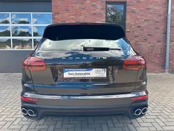 Schwarz Gebraucht 2015 Porsche Cayenne Sport SUV | 26.950 € (Fairer Preis)