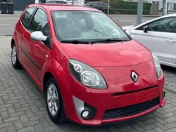Rot Gebraucht 2009 Renault Twingo Kleinwagen | 2.700 € (Fairer Preis)