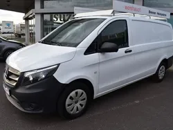 Arktikweiss Gebraucht 2020 Mercedes Vito Van / Kleinbus | 20.990 € (Guter Preis)
