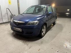 Blau Gebraucht 2006 Mazda 2 Limousine | 2.100 € (Fairer Preis)