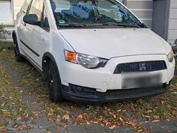 Weiß Gebraucht 2010 Mitsubishi Colt Limousine | 950 € (Superpreis)