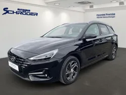 Schwarz Gebraucht 2020 Hyundai i30 Intro Edition Kombi | 23.990 € (Teuer)