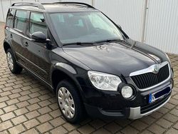 Schwarz Gebraucht 2014 Skoda Yeti Plus Edition SUV | 7.500 € (Superpreis)