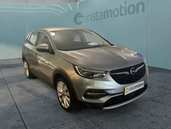 Grau Gebraucht 2020 Opel Grandland X Innovation SUV | 21.450 € (Fairer Preis)