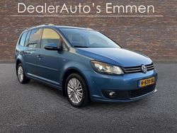 Blau Gebraucht 2014 VW Touran Highline Van / Kleinbus | 7.499 € (Guter Preis)