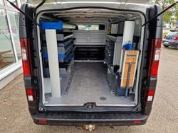 Weiß Gebraucht 2019 Renault Trafic Komfort Van | 14.990 € (Guter Preis)