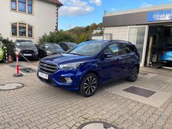 Indicblaumetallic Gebraucht 2017 Ford Kuga ST-Line SUV | 16.666 € (Etwas zu teuer)