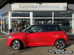 Rot Neu 2025 Suzuki Swift Comfort+ Limousine | 20.820 €
