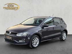 Grau Gebraucht 2015 VW Polo LOUNGE Kleinwagen | 8.499 € (Fairer Preis)