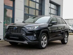 Schwarz Gebraucht 2021 Toyota RAV4 Hybrid Team SUV | 32.989 € (Fairer Preis)