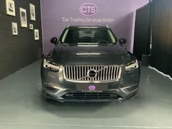 Grau Gebraucht 2021 Volvo XC90 Inscription SUV | 41.900 € (Guter Preis)