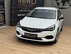 Schnee weiß Gebraucht 2021 Opel Astra Elegance Kombi | 11.199 € (Etwas zu teuer)