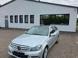 Silber Gebraucht 2012 Mercedes C200 Avantgarde Kombi | 8.999 € (Fairer Preis)