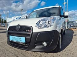 Weiß Gebraucht 2010 Fiat Doblò Van / Kleinbus | 3.999 € (Guter Preis)