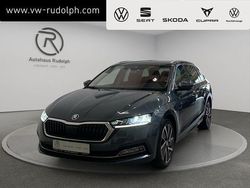 Grau Gebraucht 2021 Skoda Octavia Style Kombi | 18.879 € (Fairer Preis)