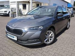 Graphite grey metallic Gebraucht 2022 Skoda Octavia Style Kombi | 23.920 € (Fairer Preis)
