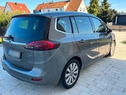Grau Gebraucht 2017 Opel Zafira Tourer Business Innovation Van / Kleinbus | 8.750 € (Guter Preis)