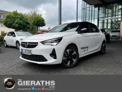 Arktis weiß (uni) Gebraucht 2023 Opel Corsa-e GS Line Kleinwagen | 21.590 € (Etwas zu teuer)