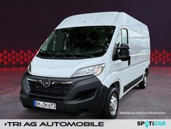 Weiss Gebraucht 2024 Opel Movano Van | 30.349 € (Fairer Preis)