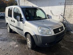 Silber Gebraucht 2009 Fiat Doblò Van / Kleinbus | 2.900 € (Guter Preis)
