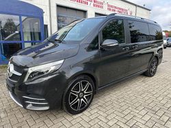 Grau Gebraucht 2020 Mercedes V220 AMG line Van / Kleinbus | 37.600 € (Fairer Preis)