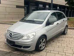 Silber Gebraucht 2006 Mercedes B180 Van / Kleinbus | 3.499 € (Guter Preis)