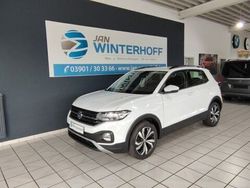 Weiß metallic Gebraucht 2020 VW T-Cross Life SUV | 16.799 € (Fairer Preis)