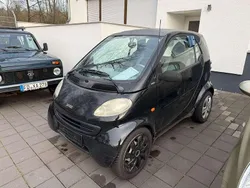Schwarz Gebraucht 2001 Smart ForTwo Coupé Pure Kleinwagen | 2.450 € (Etwas zu teuer)