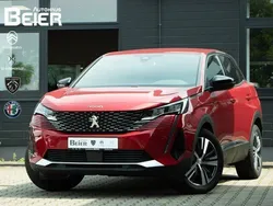 Rot Gebraucht 2023 Peugeot 3008 Allure SUV | 31.680 € (Teuer)