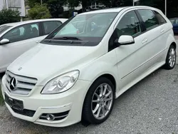 Weiß Gebraucht 2008 Mercedes B180 Edition Van / Kleinbus | 3.950 € (Guter Preis)