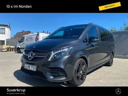 Grau Gebraucht 2023 Mercedes V300 Avantgarde Van / Kleinbus | 67.890 €